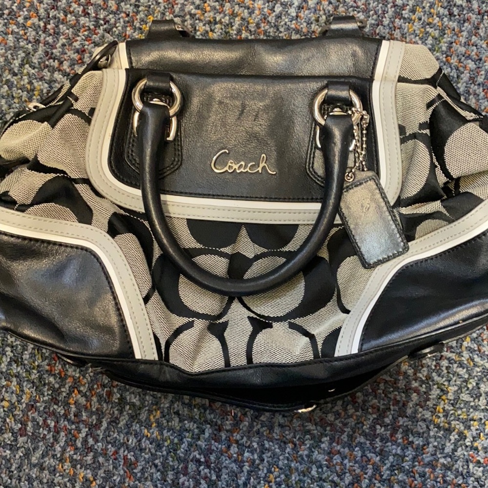 Beautiful Coach Purse
